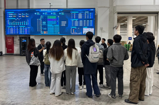 1763102254335056.png image.png